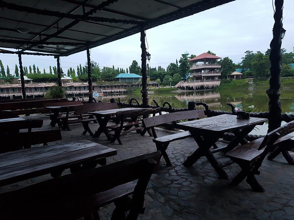 Chart Trip Resort Nakhonratchasima Exteriér fotografie