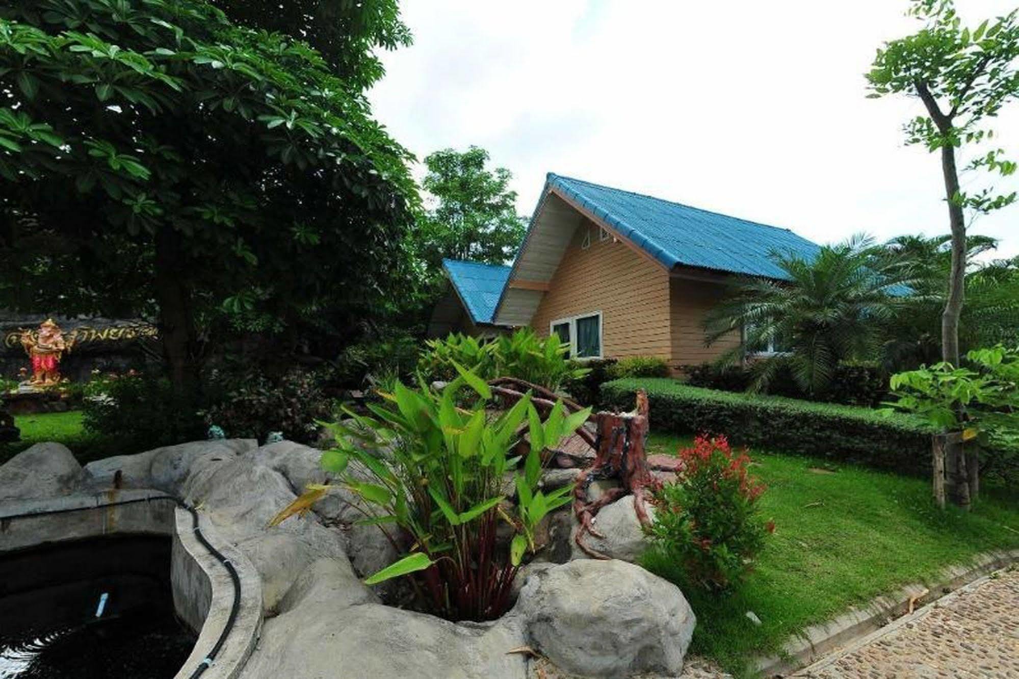 Chart Trip Resort Nakhonratchasima Exteriér fotografie